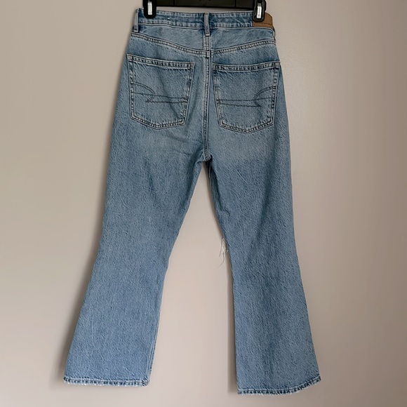 AE 90’s flare jeans - Picture 4 of 11